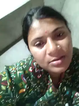couple 71 online show from April 2026 04:35:01 PM