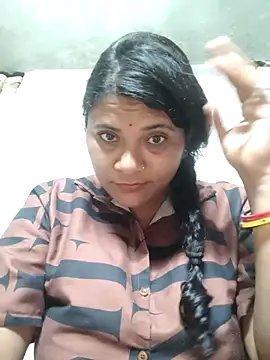 Snapshot of couple_71 chatting on July 2026 06:05:01 PM couple 71 online show from July 2026 06:05:01 PM