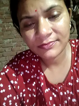 couple 71 online show from May 2026 06:15:02 PM