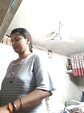 couple 71 online show from May 2026 03:18:01 PM