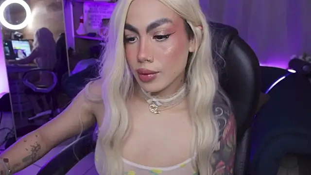 Miila snow online show from February 2026 07:56:01 PM