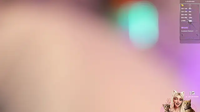 Snapshot of Miila_snow chatting on November 2025 06:08:01 PM Miila snow online show from November 2025 06:08:01 PM