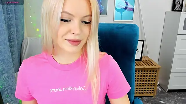 KatherineePierce online show from June 2026 06:34:01 PM
