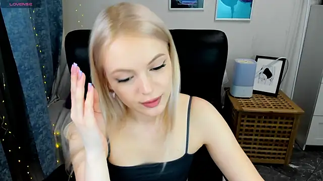 KatherineePierce online show from June 2026 10:26:01 PM