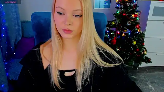 KatherineePierce online show from December 2025 08:04:02 PM