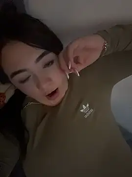 Valeria carter online show from April 2026 09:27:01 PM