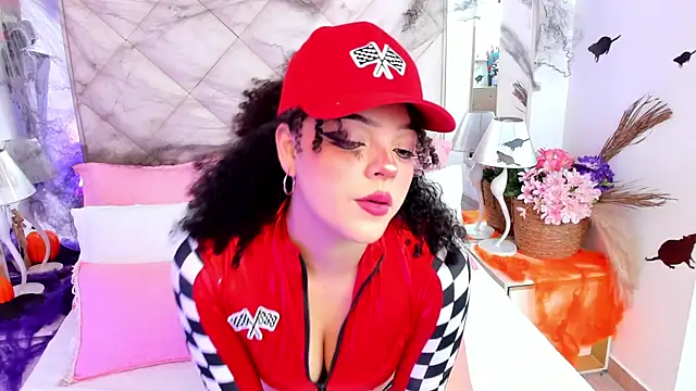 LilBoonew online show from October 2025 12:15:02 PM