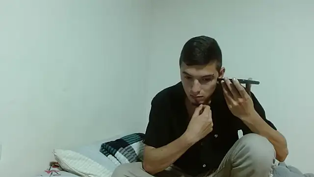 Maiki Foxx online show from November 2025 03:17:02 AM