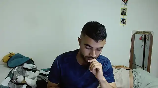 Maiki Foxx online show from November 2025 04:46:01 AM