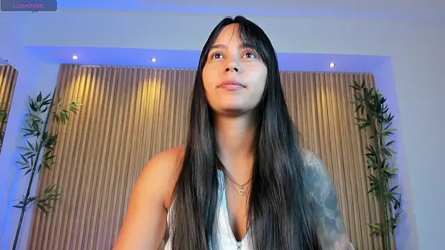 freyja sweet  online show from October 2025 11:33:02 AM