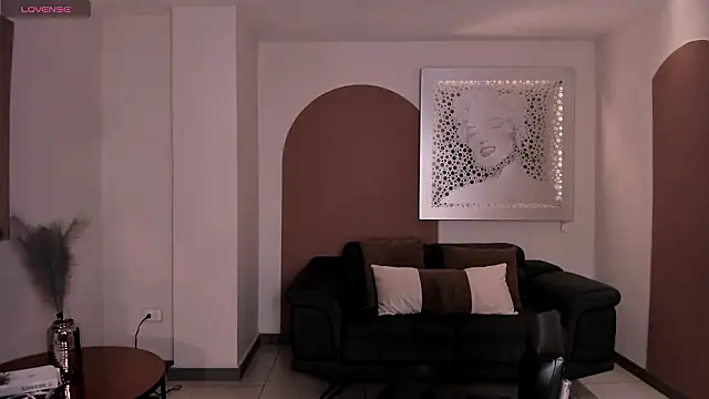 SarahYates online show from March 2026 04:06:02 AM