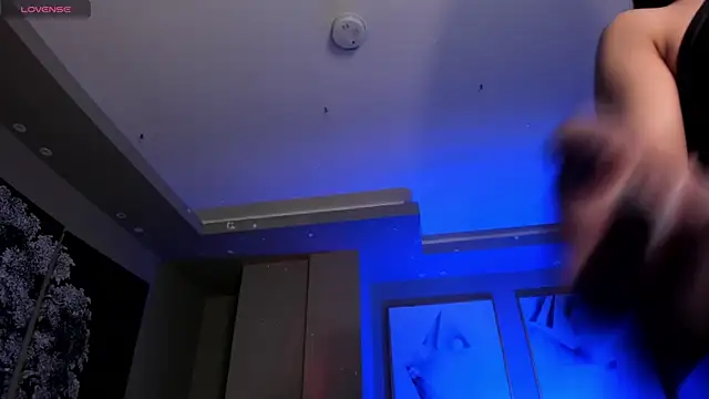 IsabellaMoreau online show from November 2025 07:40:01 PM