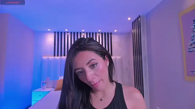 Snapshot of IsabellaMoreau chatting on October 2025 07:15:01 PM IsabellaMoreau online show from October 2025 07:15:01 PM