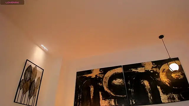 IsabellaMoreau online show from December 2025 08:35:02 PM