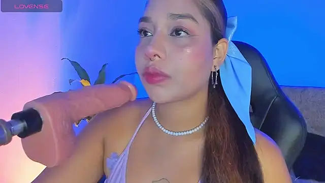 giselle upp online show from April 2026 10:54:02 PM