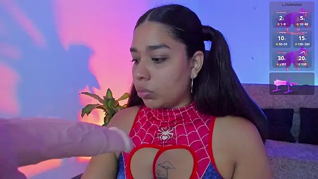 giselle upp online show from November 2025 07:40:02 PM