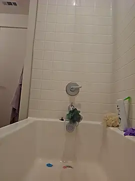 longblacklong online show from September 2025 01:00:02 PM