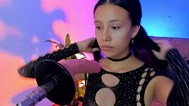 alicemoon   online show from November 2025 10:27:01 AM