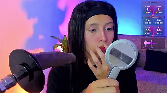 alicemoon   online show from November 2025 10:19:01 AM