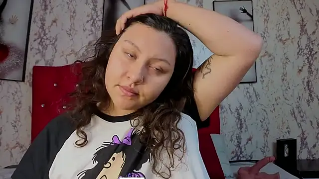 Larissa Antonella online show from March 2026 04:05:01 AM