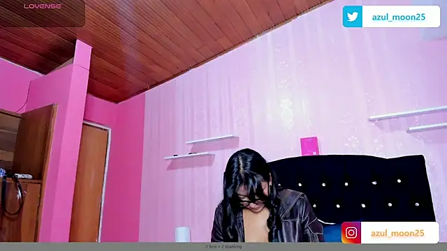 Snapshot of Azul_Moon chatting on September 2025 03:17:01 AM Azul Moon online show from September 2025 03:17:01 AM