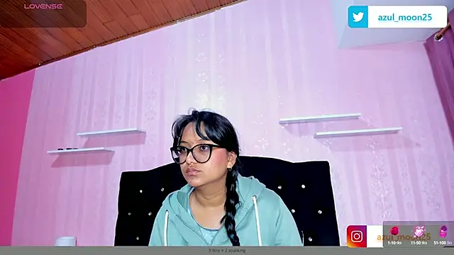 Snapshot of Azul_Moon chatting on September 2025 03:38:02 AM Azul Moon online show from September 2025 03:38:02 AM