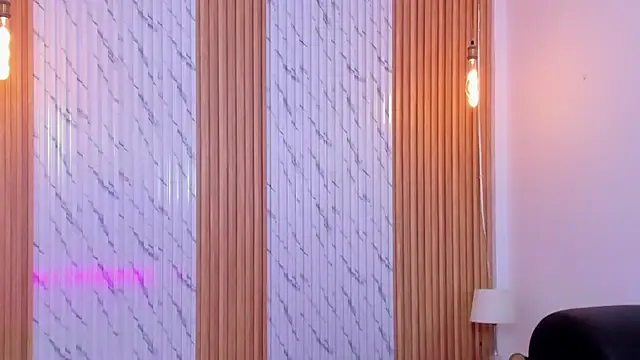 Snapshot of thomas_walker0 chatting on October 2025 11:31:02 AM thomas walker0 online show from October 2025 11:31:02 AM