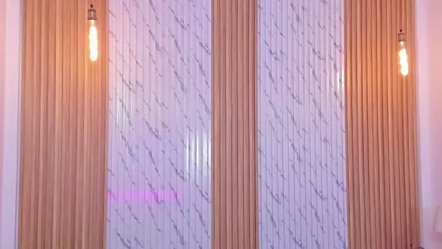 Snapshot of thomas_walker0 chatting on November 2025 12:05:01 PM thomas walker0 online show from November 2025 12:05:01 PM