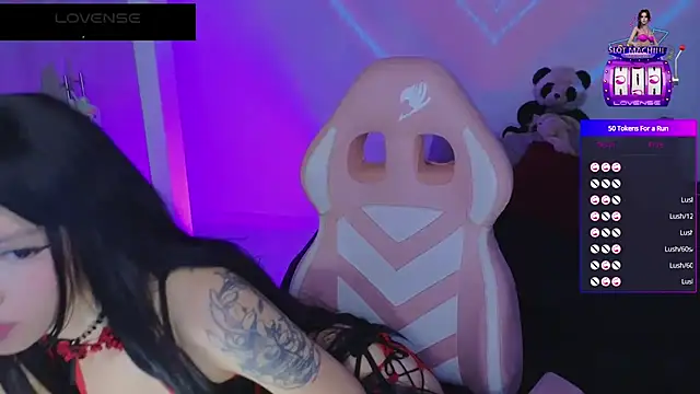 Snapshot of Moonlightt_21 chatting on October 2025 07:04:01 PM Moonlightt 21 online show from October 2025 07:04:01 PM