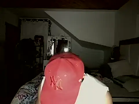 Snapshot of Andres_177 chatting on April 2026 12:04:01 AM Andres 177 online show from April 2026 12:04:01 AM