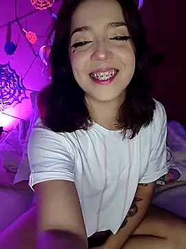 summi10 online show from October 2025 11:03:02 PM