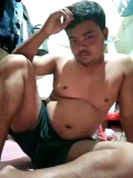 Snapshot of CatchingBouquet chatting on October 2025 03:20:01 PM CatchingBouquet online show from October 2025 03:20:01 PM