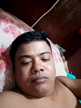 Snapshot of CatchingBouquet chatting on October 2025 05:24:01 PM CatchingBouquet online show from October 2025 05:24:01 PM