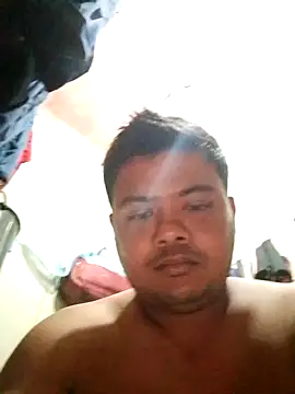 Snapshot of CatchingBouquet chatting on October 2025 09:38:01 PM CatchingBouquet online show from October 2025 09:38:01 PM