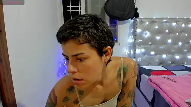 natt op online show from December 2025 12:24:02 AM