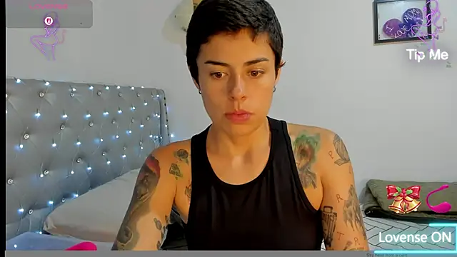 natt op online show from December 2025 11:48:02 PM