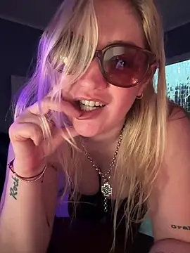 Granlady7 online show from March 2026 07:13:01 AM