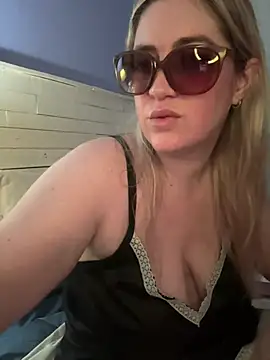 Granlady7 online show from March 2026 05:19:02 AM