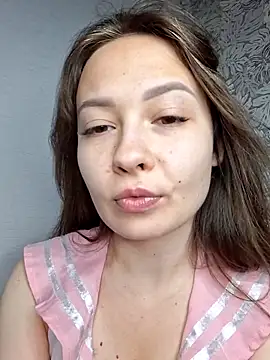 Snapshot of Olivia_OliV chatting on June 2026 01:18:01 AM Olivia OliV online show from June 2026 01:18:01 AM