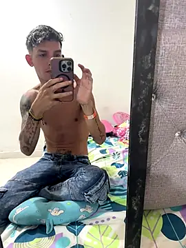 Boys bad23 online show from October 2025 02:51:01 PM
