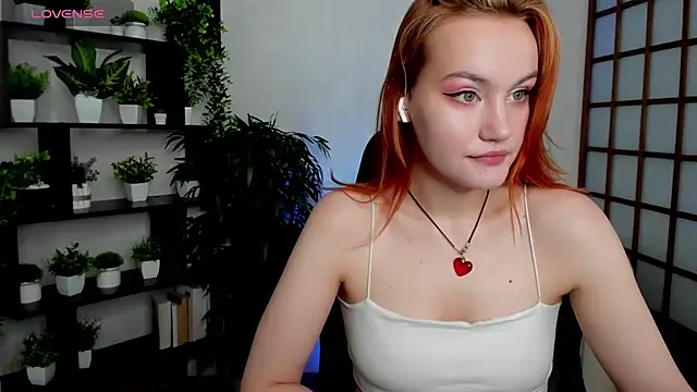 Ida FaneStain online show from September 2025 02:29:01 AM