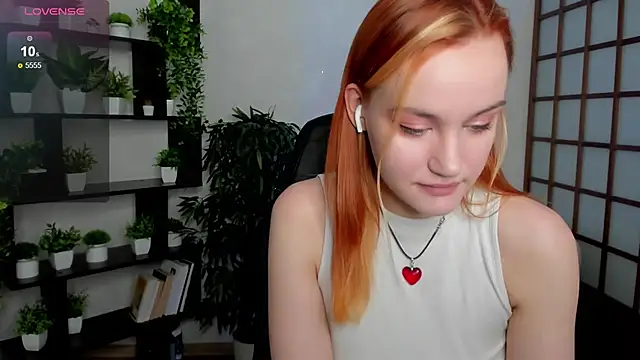 Ida FaneStain online show from October 2025 02:35:01 AM