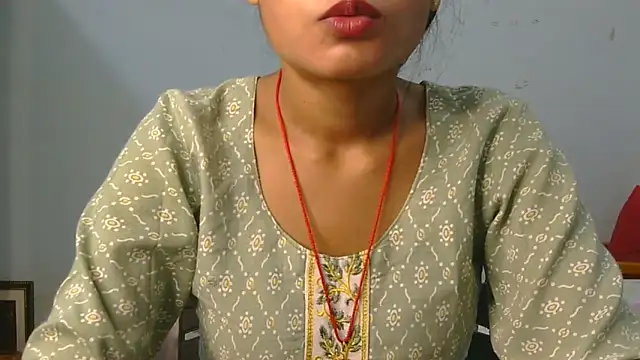 Aarti misty71 online show from February 2026 05:10:02 AM