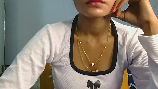 Aarti misty71 online show from March 2026 05:09:02 AM