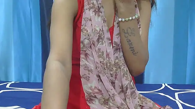 Aarti misty71 online show from November 2025 04:52:02 AM