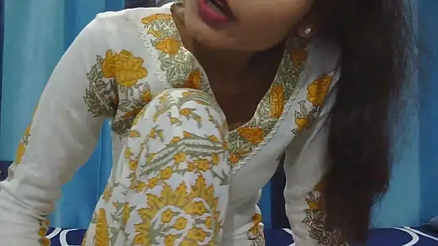 Aarti misty71 online show from November 2025 05:12:02 AM