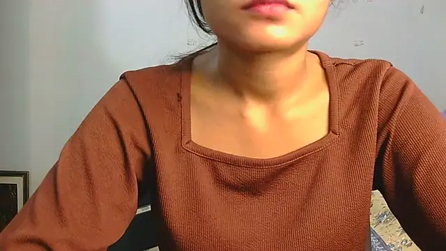 Aarti misty71 online show from April 2026 05:52:02 AM