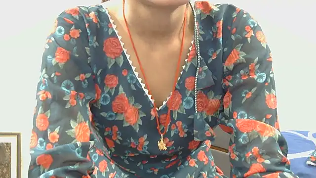 Snapshot of Aarti_misty71 chatting on October 2025 04:47:02 AM Aarti misty71 online show from October 2025 04:47:02 AM