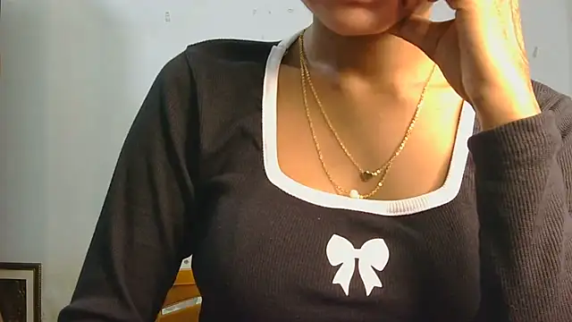 Aarti misty71 online show from March 2026 05:09:01 AM