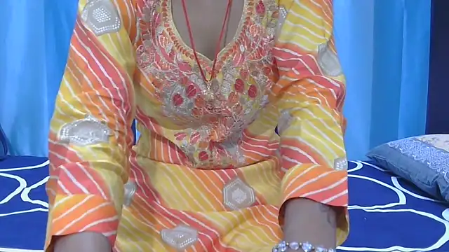 Aarti misty71 online show from November 2025 05:23:01 AM